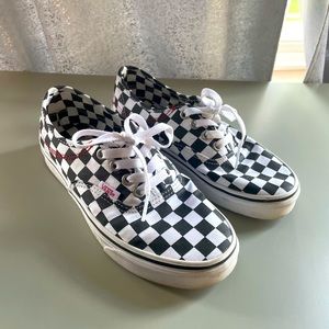 Vans Checkered Laced Sneakers